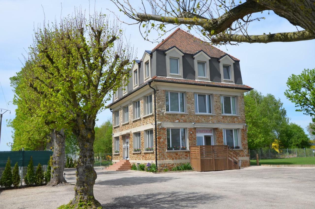 Country House Reem Pommeuse Buitenkant foto