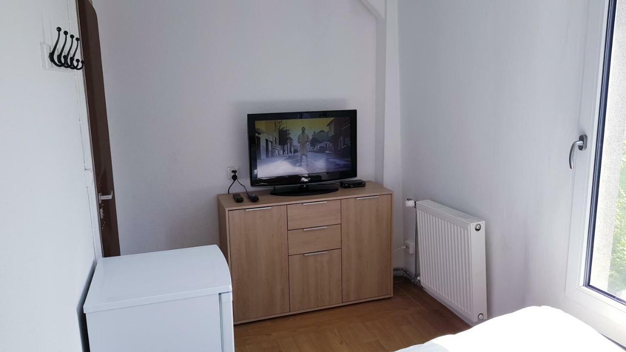 Country House Reem Pommeuse Buitenkant foto