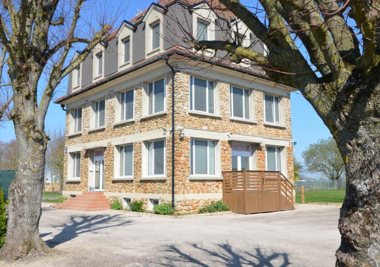 Country House Reem Pommeuse Buitenkant foto